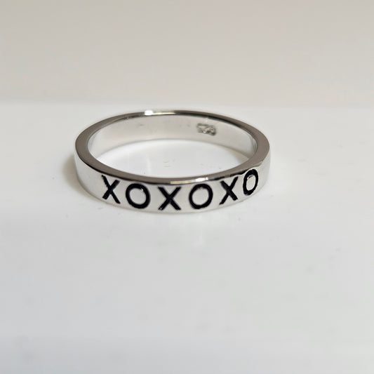 XoXO sterling silver Band