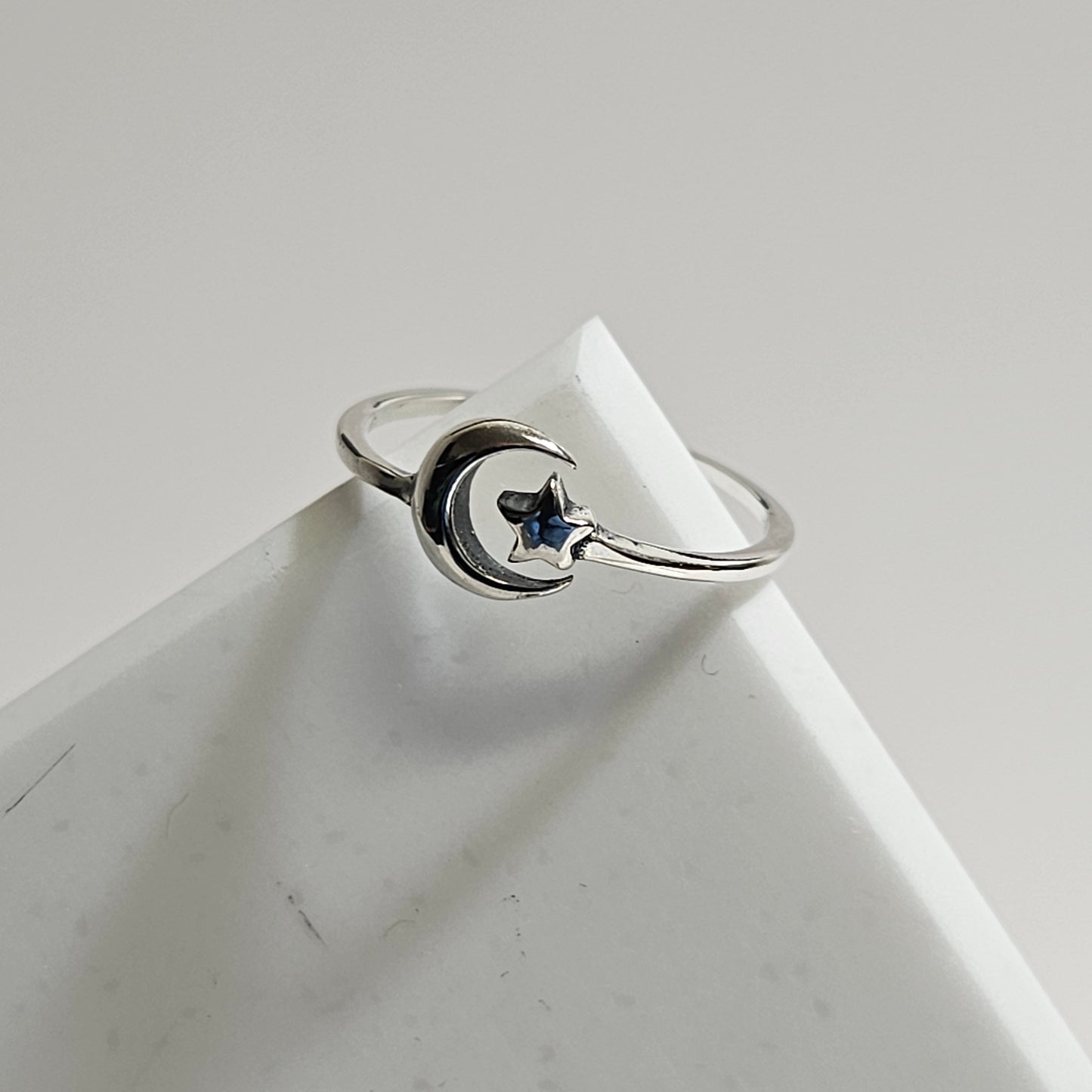 moon and star silver ring