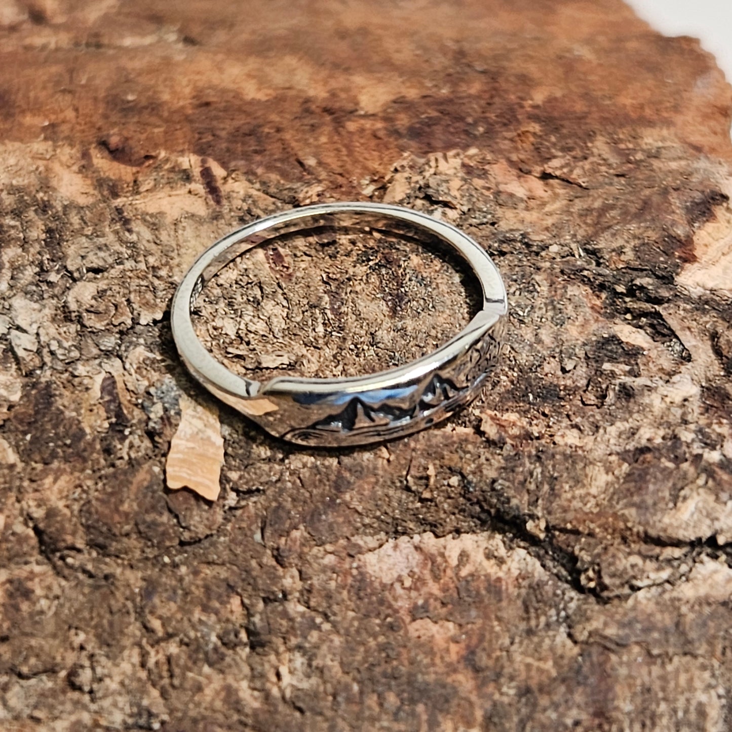 laser cut engraving silver Mountain ring