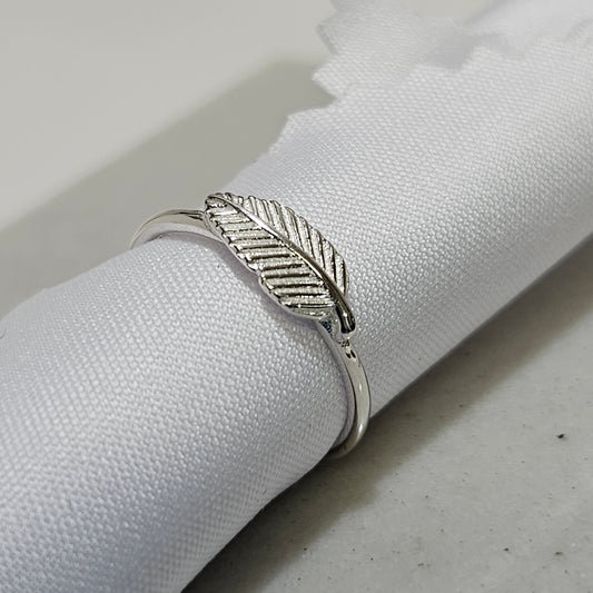 polish rhodium finish silver leaf ring