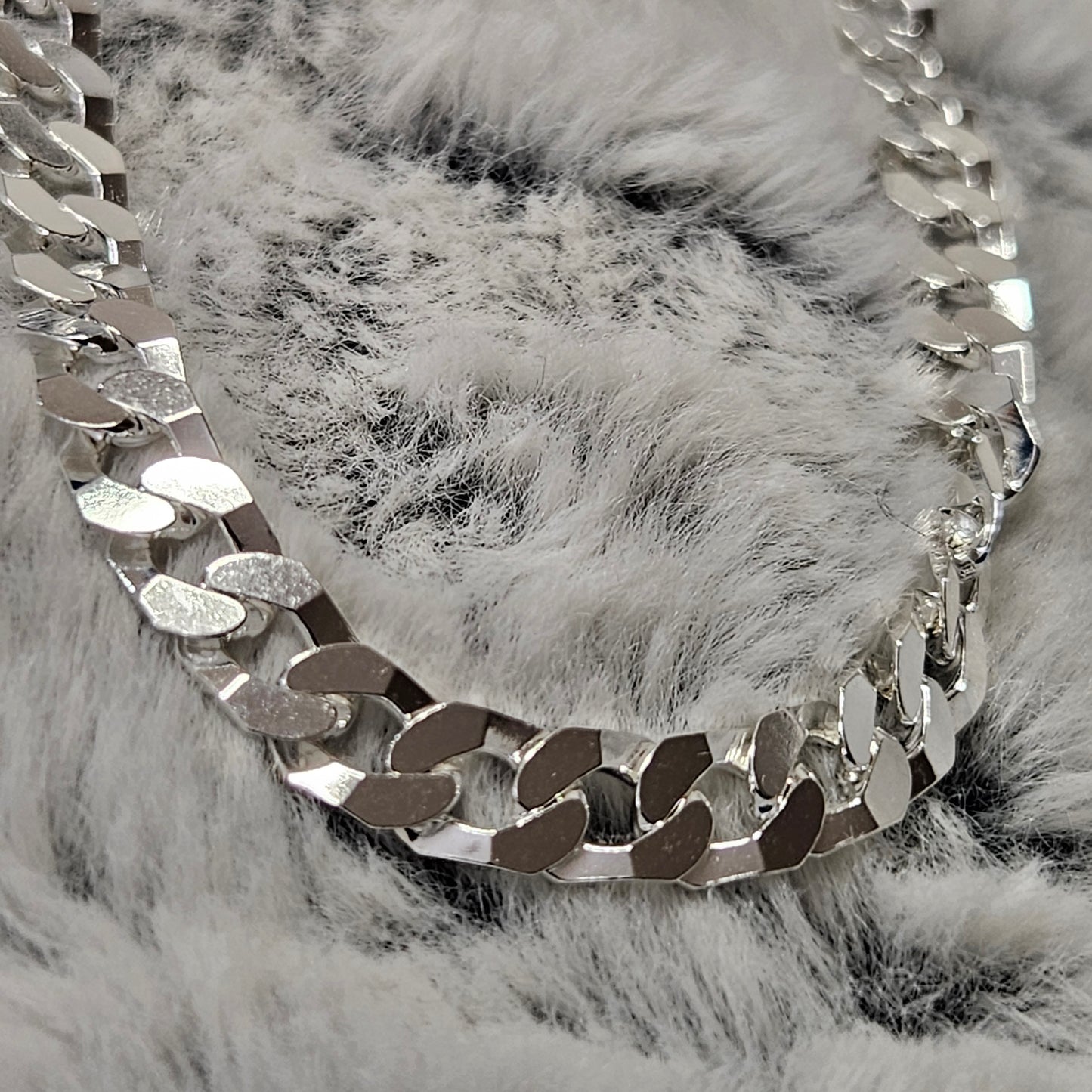 925 ITALY Sterling silver chain Square link.