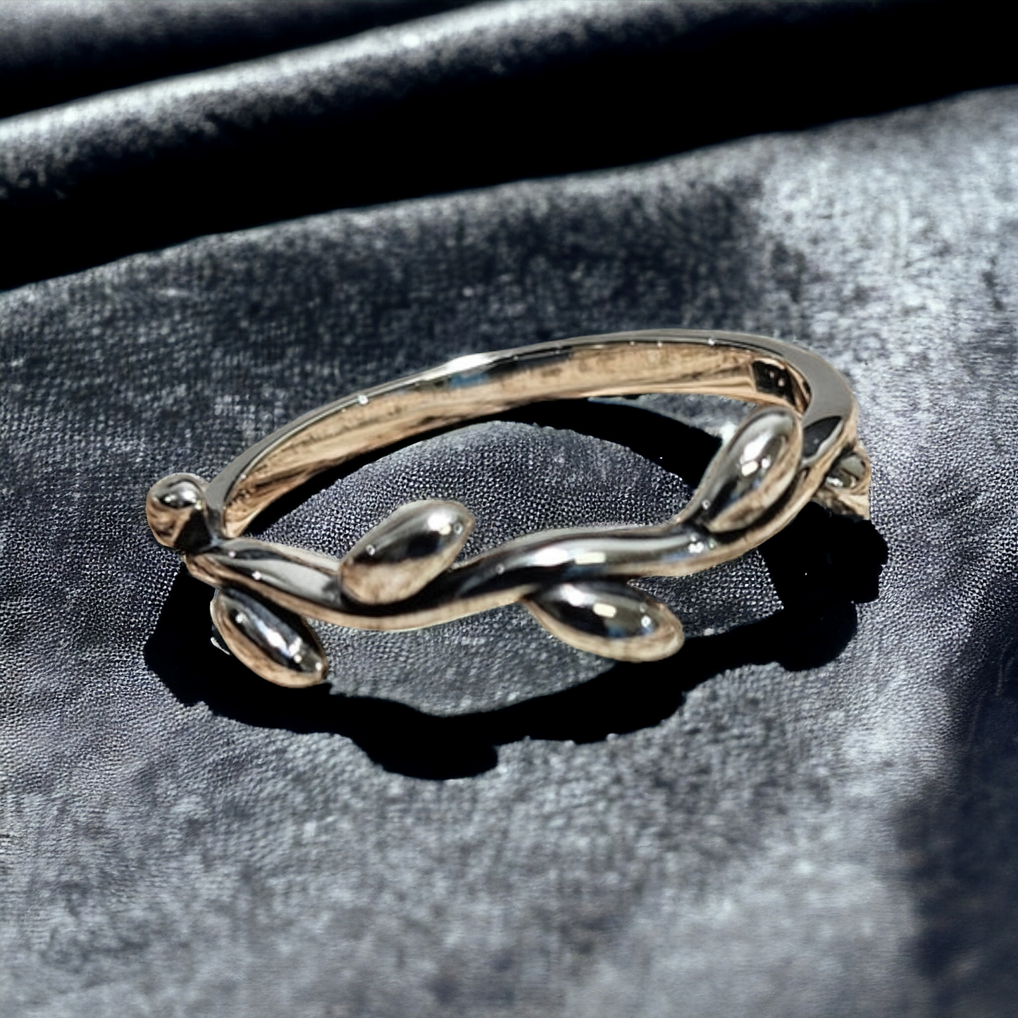 Roman laurel wreath silver ring